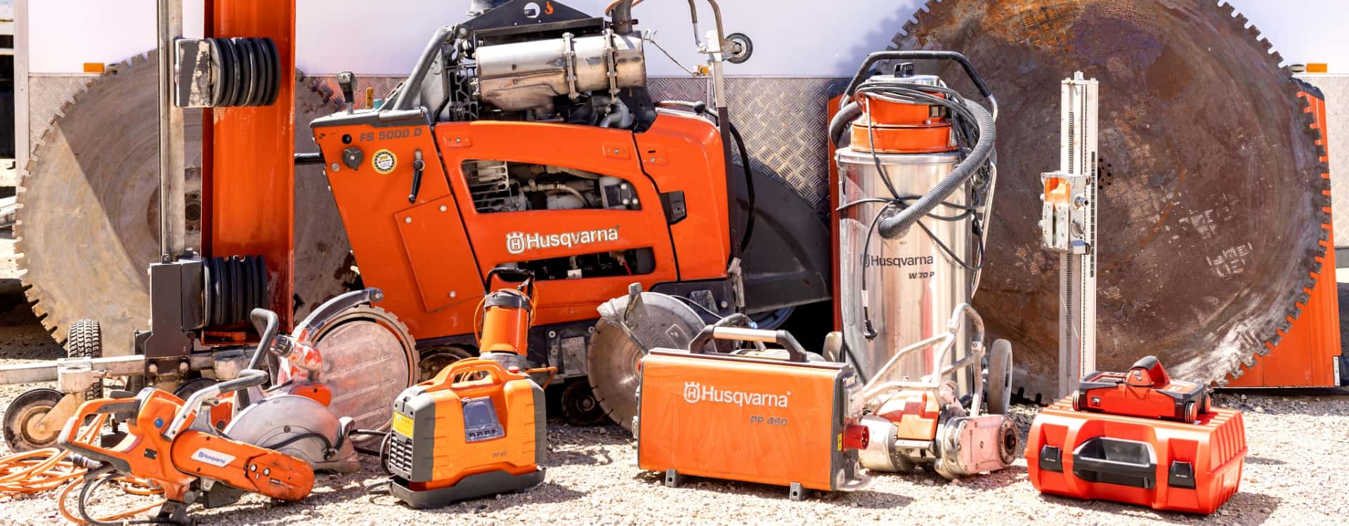 Concrete cutting equipment